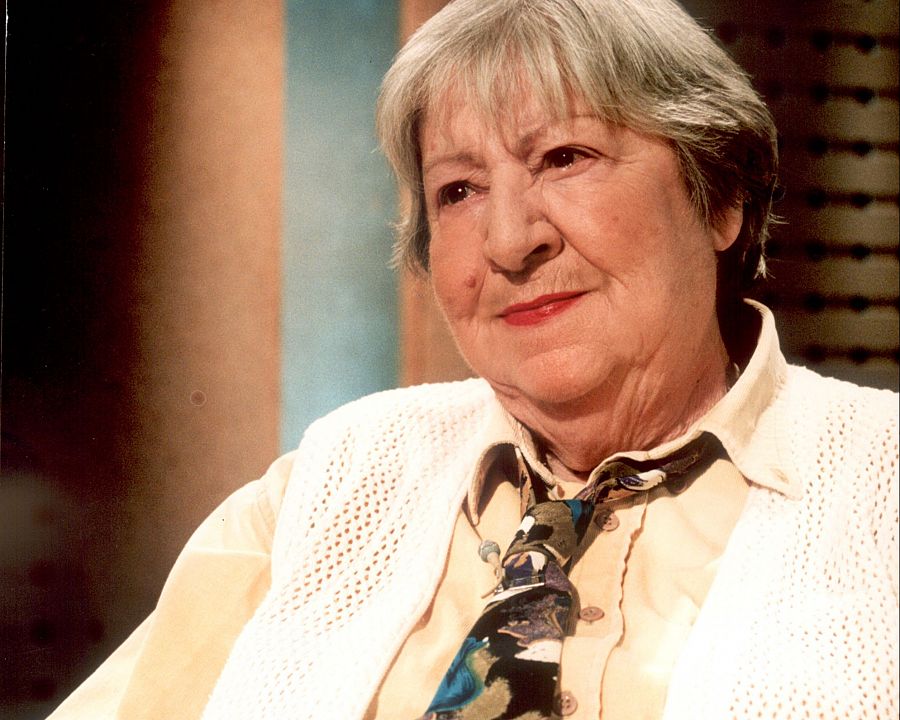 'Imprescindibles' rinde homenaje a Gloria Fuertes, la poeta del pueblo silenciada por la crítica En RTVE